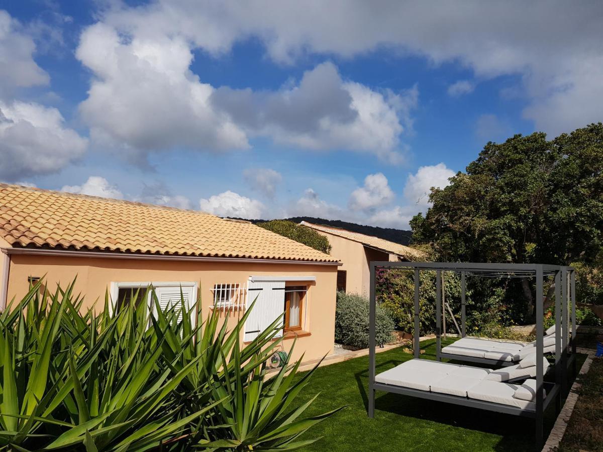 Villa Mit Grossartigem Panoramablick Auf Das Meer Und Direkt Am Pool La Croix-Valmer Exterior foto